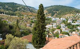 Hydra'S Harbor Hideaways - Cozy Coastal Getaways